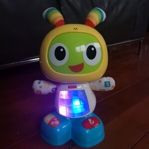 Fisher-Price Bright Beats Dance and Move BeatBelle Record Remix Learning Game